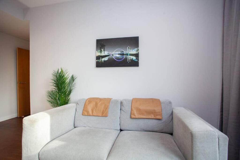 1 Bedroom Apartment In Very Central Location Glasgow Exteriér fotografie